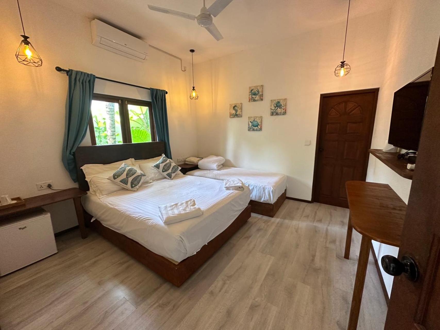Hotel Aqua Oasis Thoddoo-Atoll Exterior foto